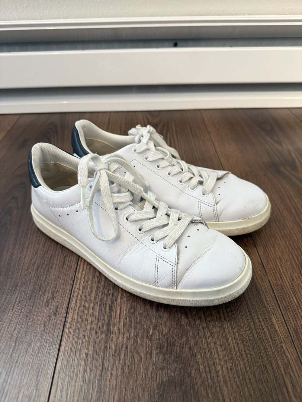 Tory Burch Howell Court Low-Top Leather Sneakers with Logo Heel Size 7.5